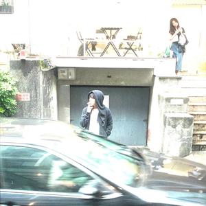 丰满少妇不让拔出来
