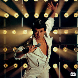 丰满少妇不让拔出来
